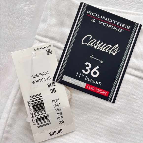 ROUNDTREE & YORKE Casuals Men's Classic Fit  White Chino Shorts--NWT--36 - Picture 6 of 11